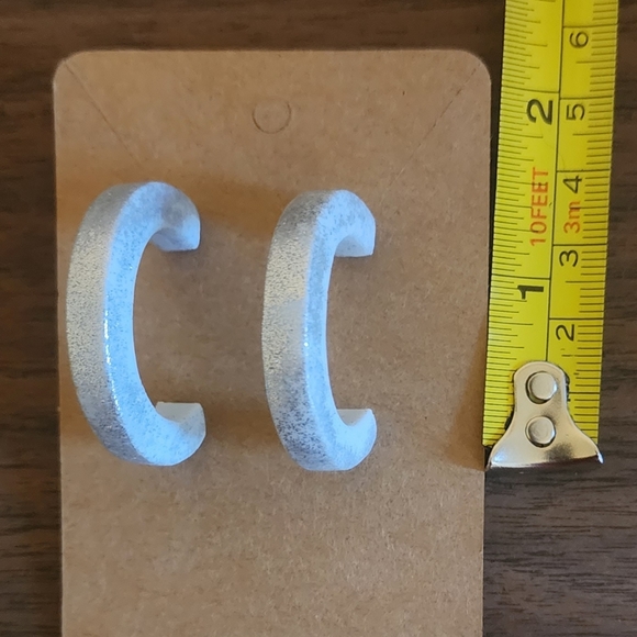 Silver glitter clay hoop earrings - Picture 5 of 10